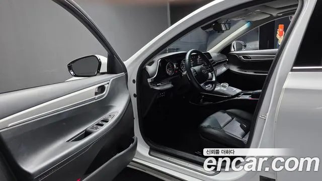Hyundai Grandeur 2023 — фото 10