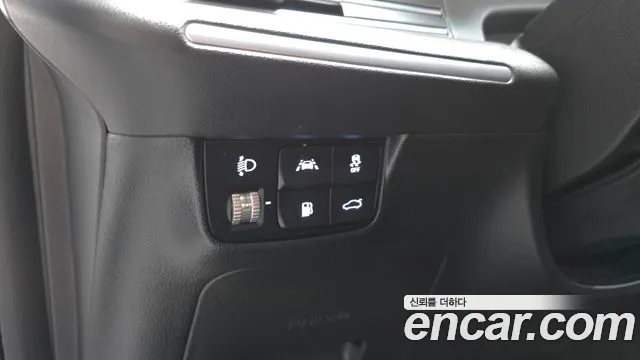 Hyundai Grandeur 2023 — фото 14