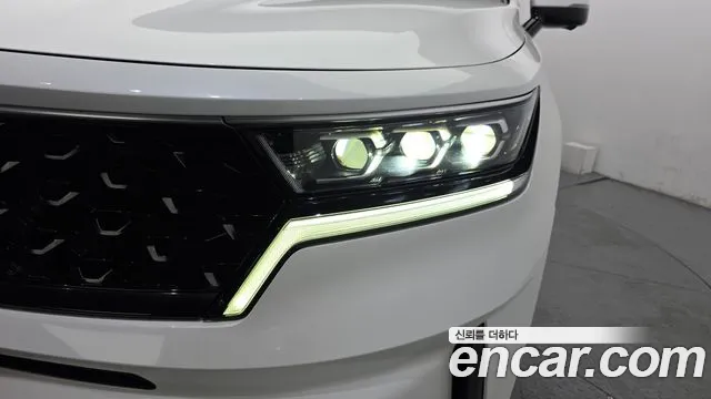 Kia Sorento 2021 — фото 8