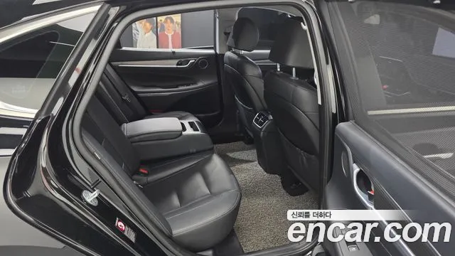 Hyundai Grandeur 2019 — фото 17