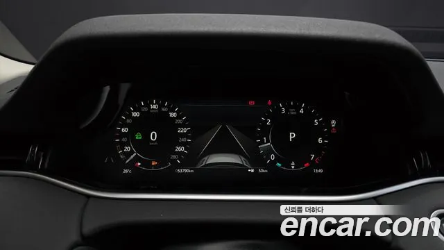 Land Rover Range Rover Evoque 2022 — фото 11