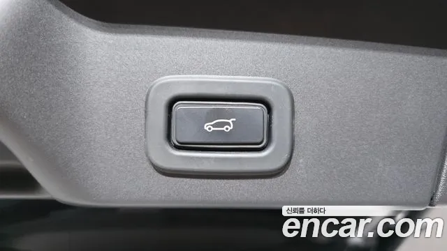 Land Rover Range Rover Evoque 2022 — фото 22