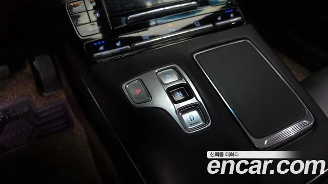 Hyundai Grandeur 2022 — фото 9
