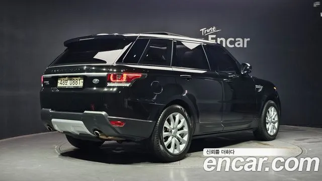 Land Rover Range Rover Sport 2016 — фото 2