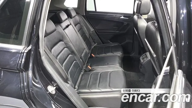 Volkswagen Tiguan 2018 — фото 18