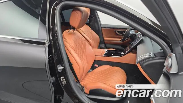 Mercedes-Benz S-Class 2022 — фото 12