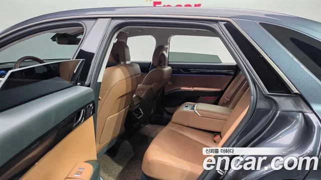 Hyundai Grandeur 2023 — фото 17