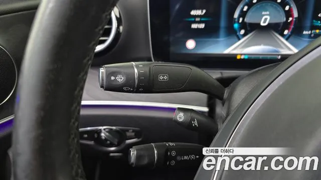 Mercedes-Benz E-Class 2017 — фото 15