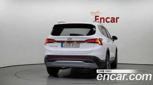 Hyundai Santafe 2022 — фото 4