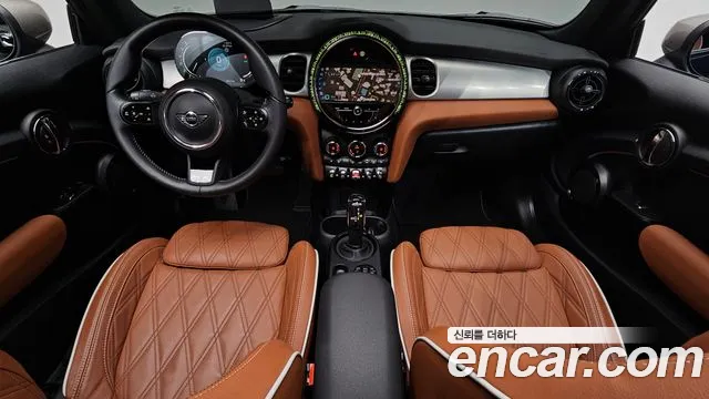 Mini Cooper 2022 — фото 10