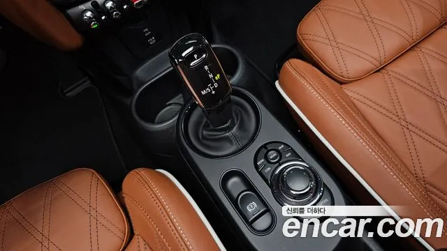 Mini Cooper 2022 — фото 12