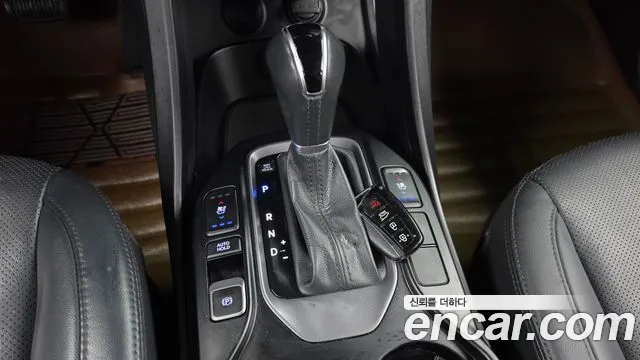 Hyundai Santafe 2015 — фото 9