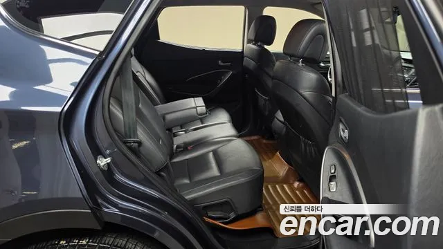 Hyundai Santafe 2015 — фото 12