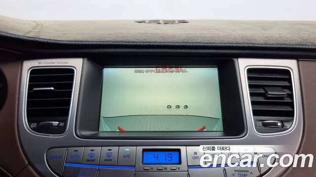 Hyundai Genesis 2014 — фото 17