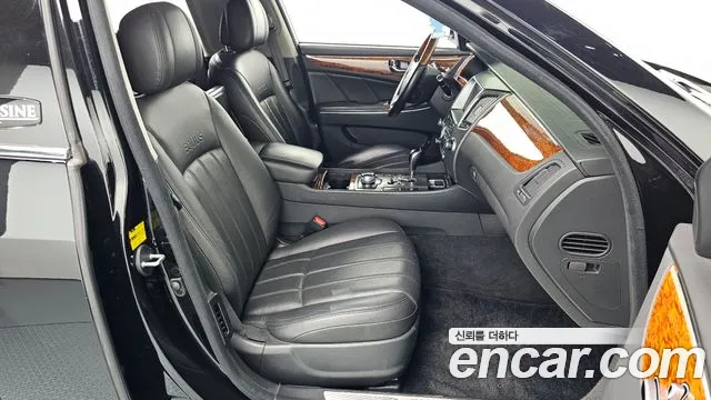 Hyundai Equus 2010 — фото 12