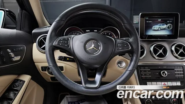 Mercedes-Benz GLA-Class 2019 — фото 12