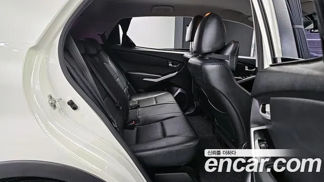KG_Mobility_Ssangyong KORANDO 2017 — фото 12