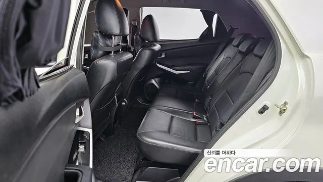 KG_Mobility_Ssangyong KORANDO 2017 — фото 13