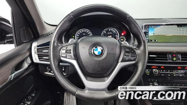 BMW X5 2017 — фото 13