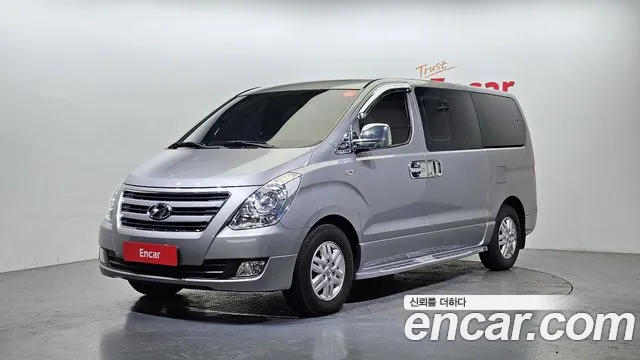 Hyundai Starex 2017 — фото 3