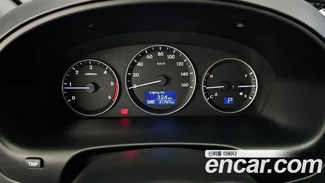 Hyundai Starex 2017 — фото 8