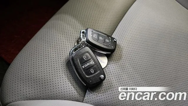 Hyundai Starex 2017 — фото 19