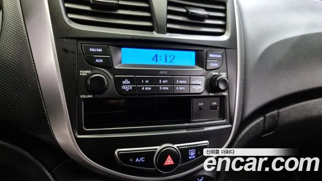 Hyundai Accent 2018 — фото 14