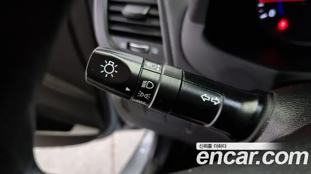 Hyundai Accent 2018 — фото 17