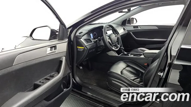 Hyundai Sonata 2015 — фото 11