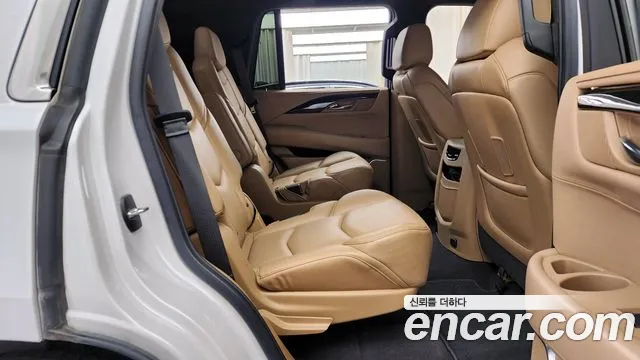 Cadillac Escalade 2020 — фото 12