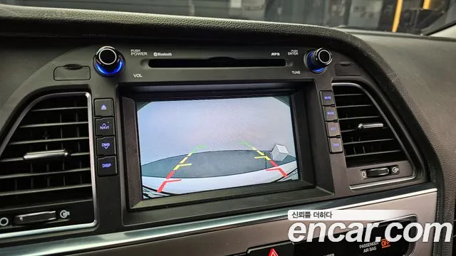Hyundai Sonata 2017 — фото 17