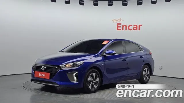 Hyundai Ioniq 2019 — фото 1