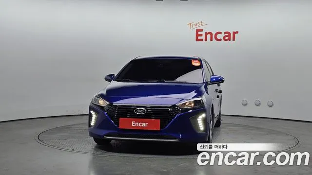 Hyundai Ioniq 2019 — фото 3