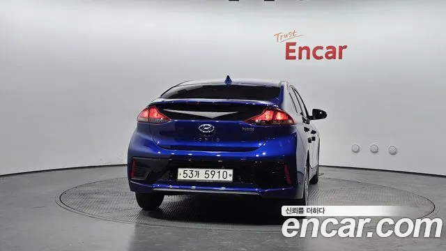 Hyundai Ioniq 2019 — фото 4
