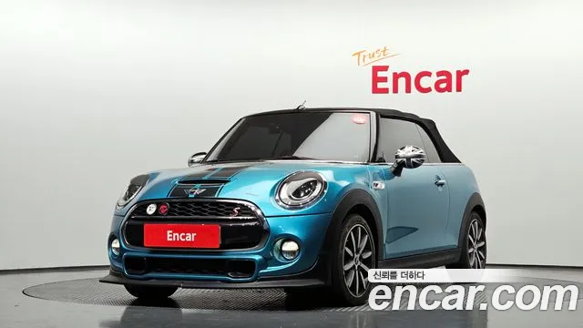 Mini Cooper Convertible 2018 — фото 20