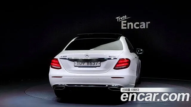 Mercedes-Benz E-Class 2019 — фото 4