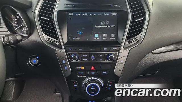 Hyundai Santafe 2016 — фото 15