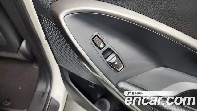 Hyundai Santafe 2016 — фото 18