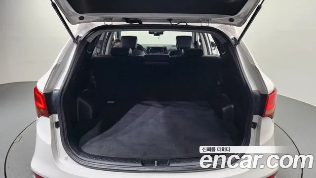 Hyundai Santafe 2016 — фото 20