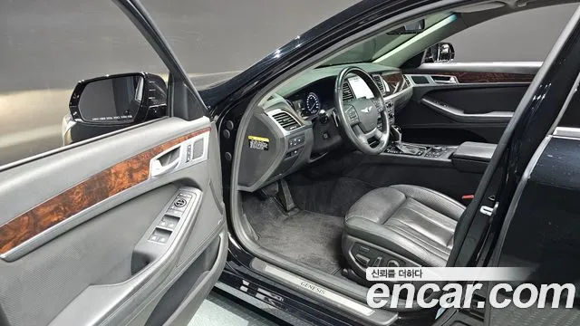 Hyundai Genesis 2016 — фото 11