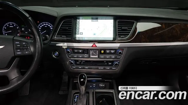 Hyundai Genesis 2016 — фото 15