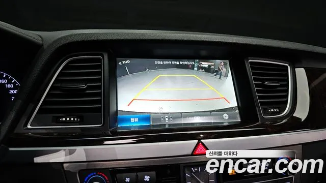Hyundai Genesis 2016 — фото 16