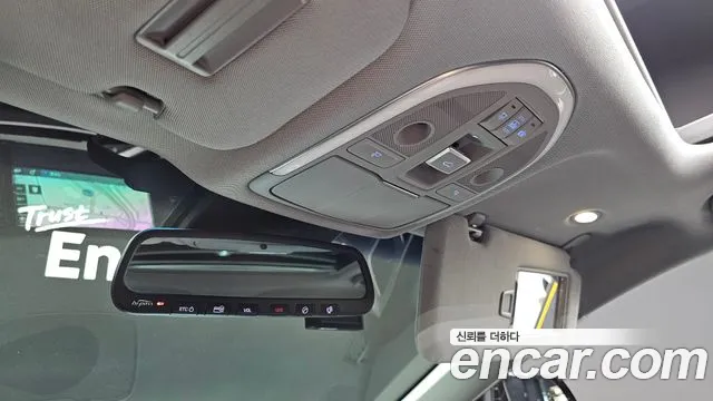 Hyundai Genesis 2016 — фото 18