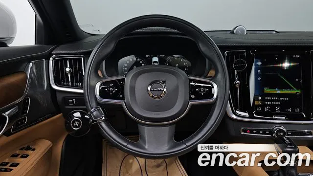 Volvo S90 2020 — фото 12