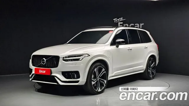 Volvo XC90 2021 — фото 1