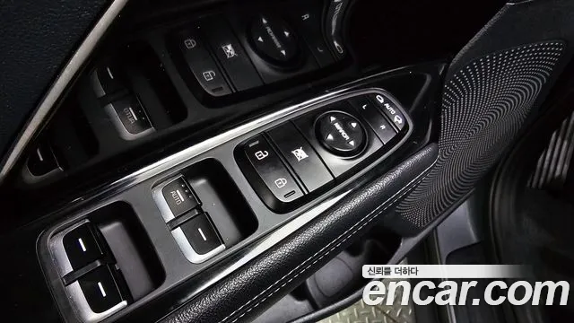 Kia Niro 2017 — фото 17