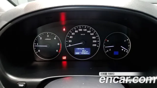 Hyundai Starex 2017 — фото 8