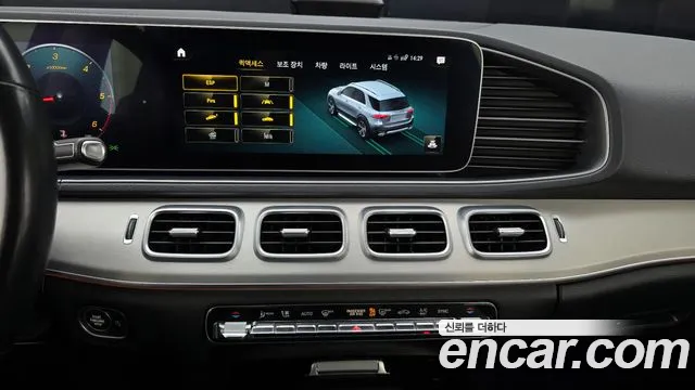 Mercedes-Benz GLE-Class 2019 — фото 15