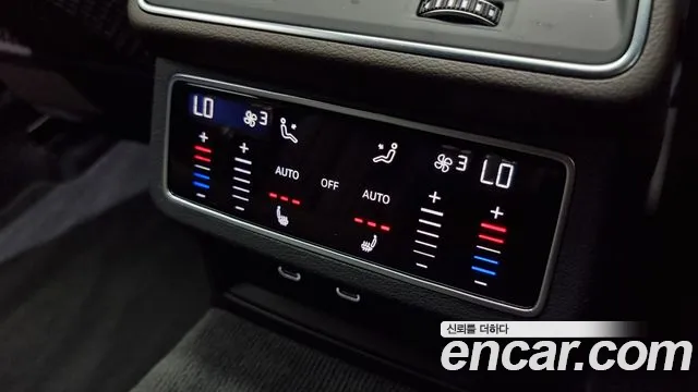 Audi A7 2023 — фото 18