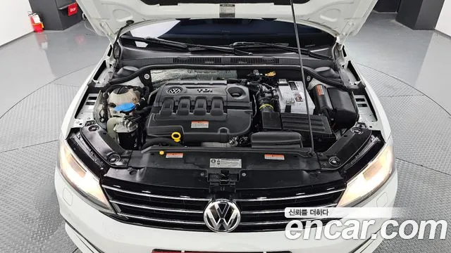 Volkswagen Jetta 2016 — фото 6